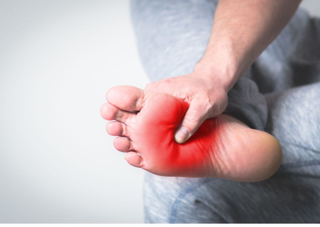 symptoms of drop foot syndrome